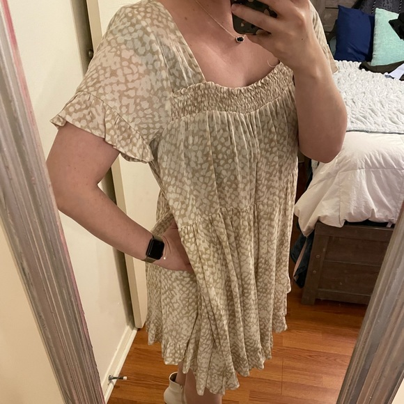 Tan and White Babydoll Dress - Picture 2 of 7